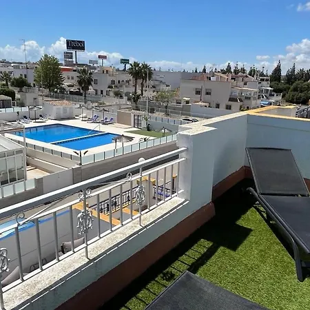 Location 6 Personnes à Hébergement de vacances *